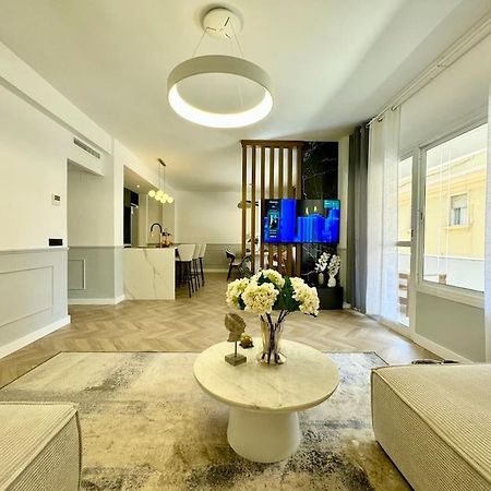 4Bd Central Soho Luxe Retreat Terrace 2Bh & Ac Малага Екстериор снимка